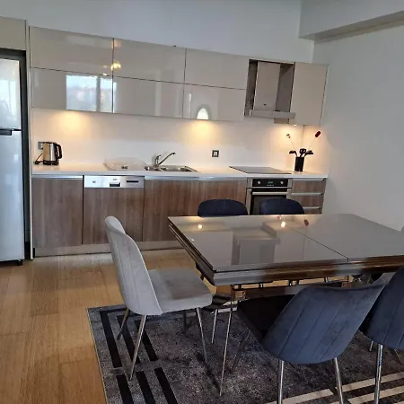 Apartment 2+1 Unique Services